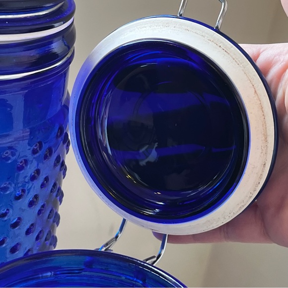 Vintage cobalt blue hobnail glass canisters set of three - Picture 8 of 11